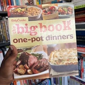 Betty Crocker’s The Big Book of One-Pot Dinners